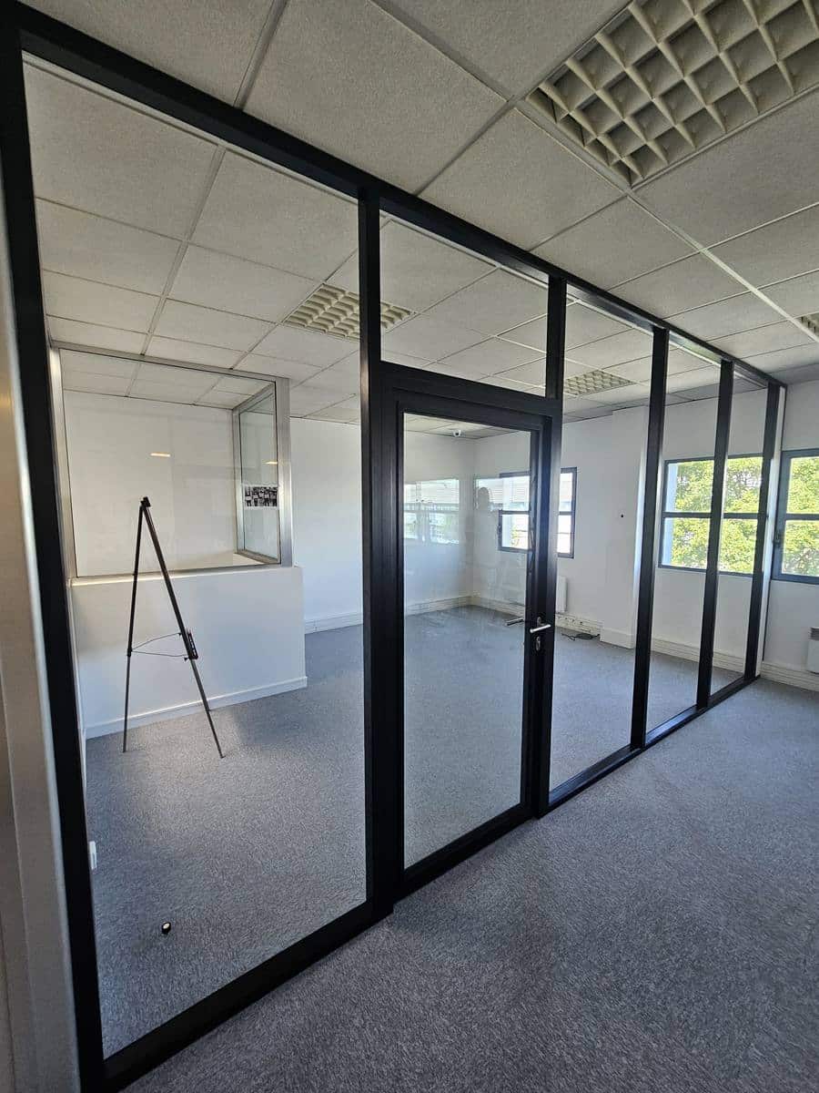 Rénovation d'un espace de travail et aménagement de nbureaux en Ile-de-France