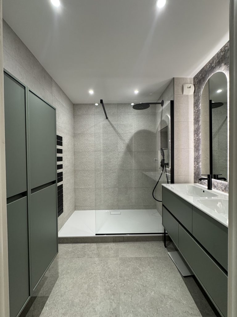 Entreprise de rénovation de salle d'eau et salle de bain dans le 92 - Devis gratuit
