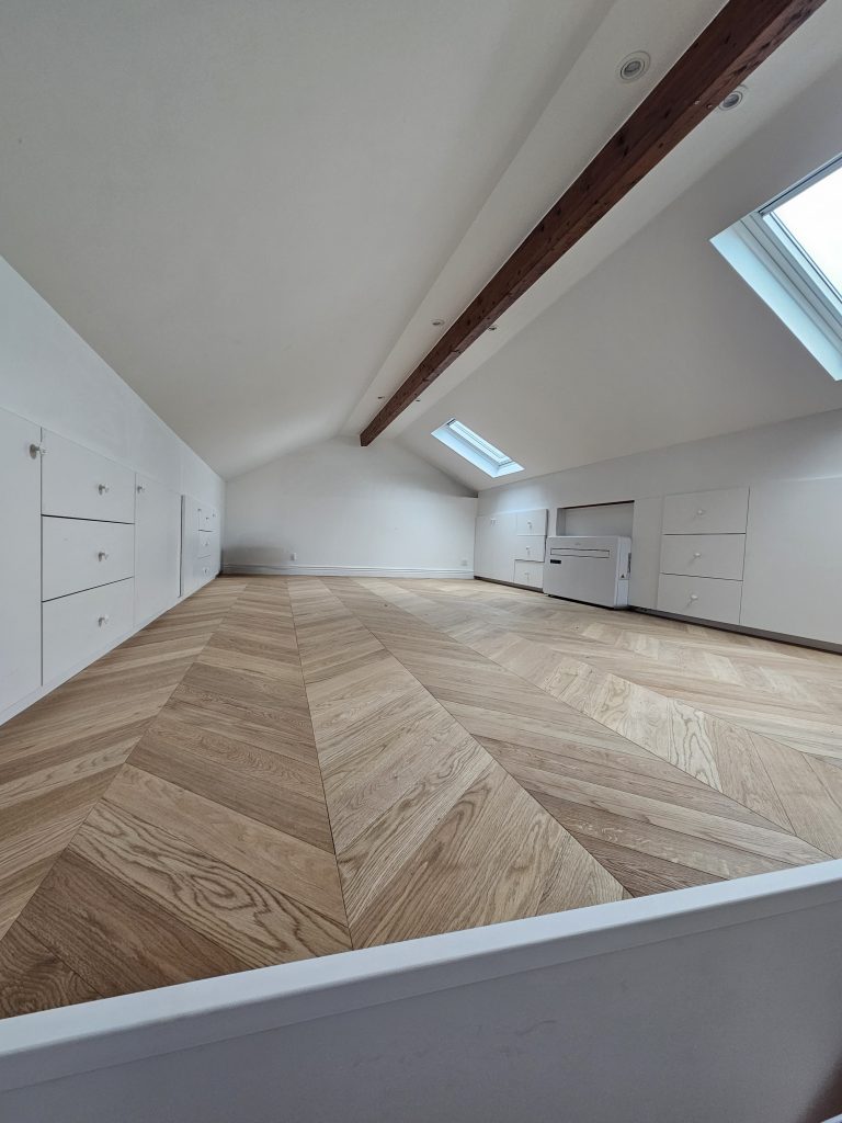 amenagement combles enghien les bains 95880